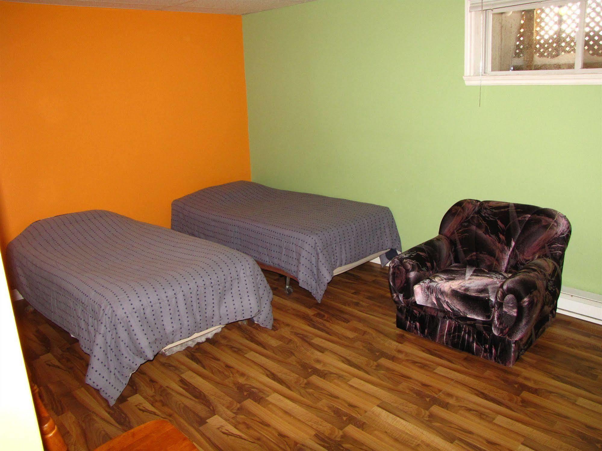 Motel & Chalets --Shefford-Waterloo- Habitation Forest Exterior foto